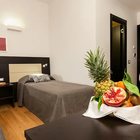 Domus 4*