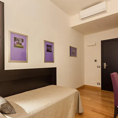 Pensión Domus 4*